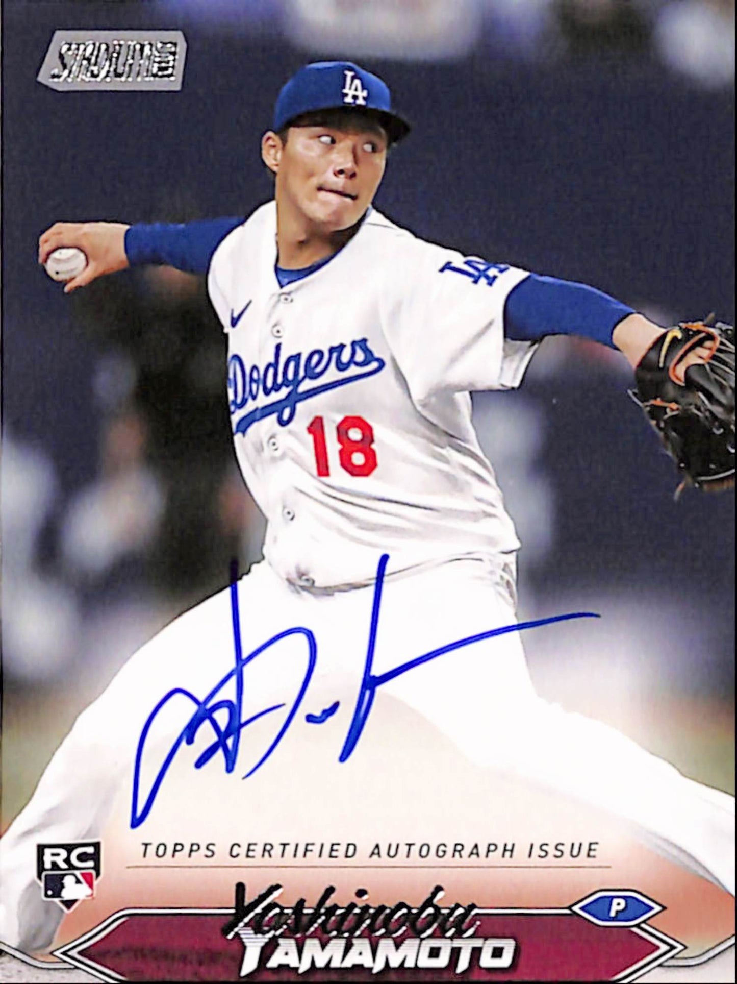 Yoshinobu Yamamoto 2024 Topps Stadium Club Rookie On-Card Auto