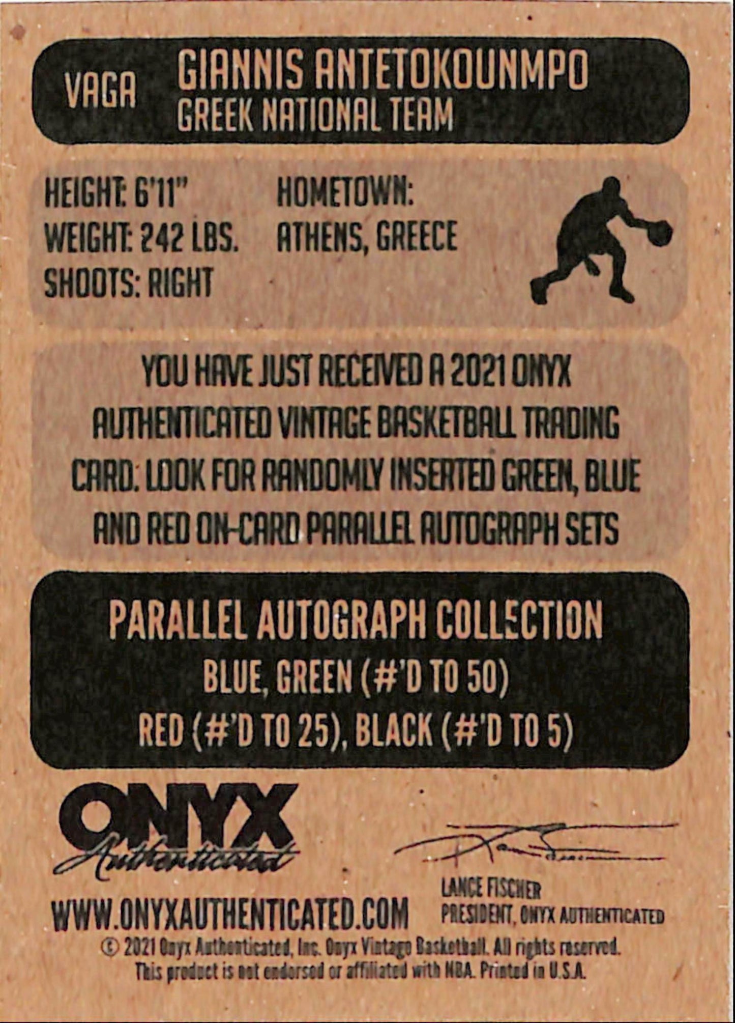 Giannis Antetokounmpo 2021 Onyx Authenticated Vintage Green Auto