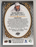 Wayne Gretzky 2020-21 Upper Deck Stature Portrait Patch Auto Red #76 3/3
