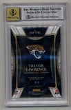 Trevor Lawrence 2021 Select Signatures Prizm Green 3/5 BGS 7.5 Near Mint+ Auto 10