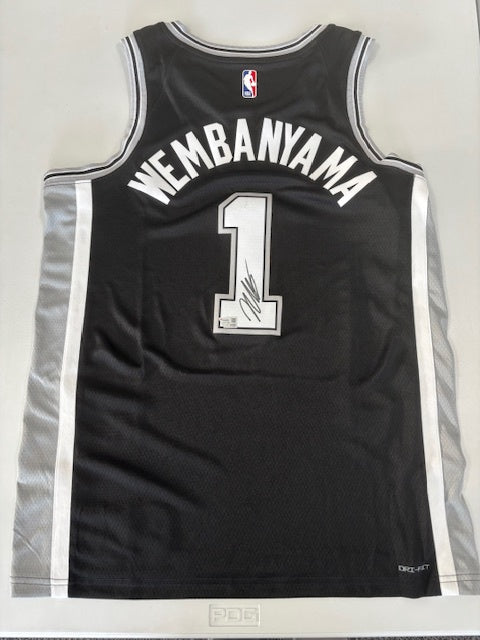 Victor Wembanyama Signed Nike Swingman Icon Edition Jersey