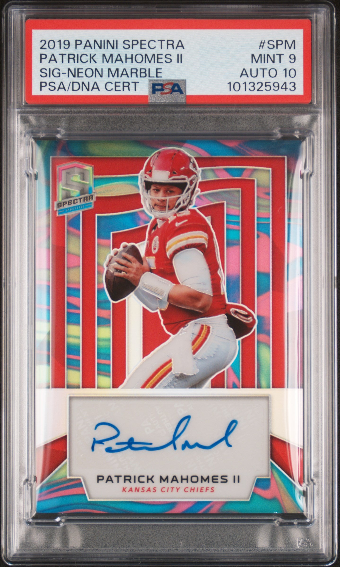 Patrick Mahomes 2019 Panini Spectra Neon Marble Auto #2/4 PSA 9 Auto 10