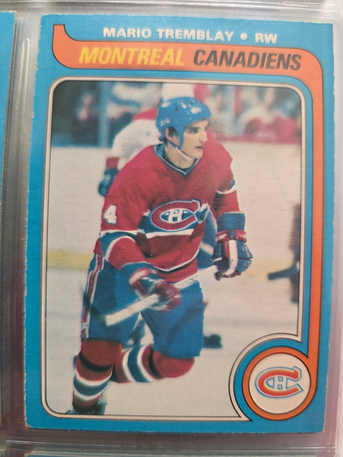 1979-80 O-Pee-Chee Hockey Hand Collated Set (Ex-MT) (In Album) (Missing Gretzky)
