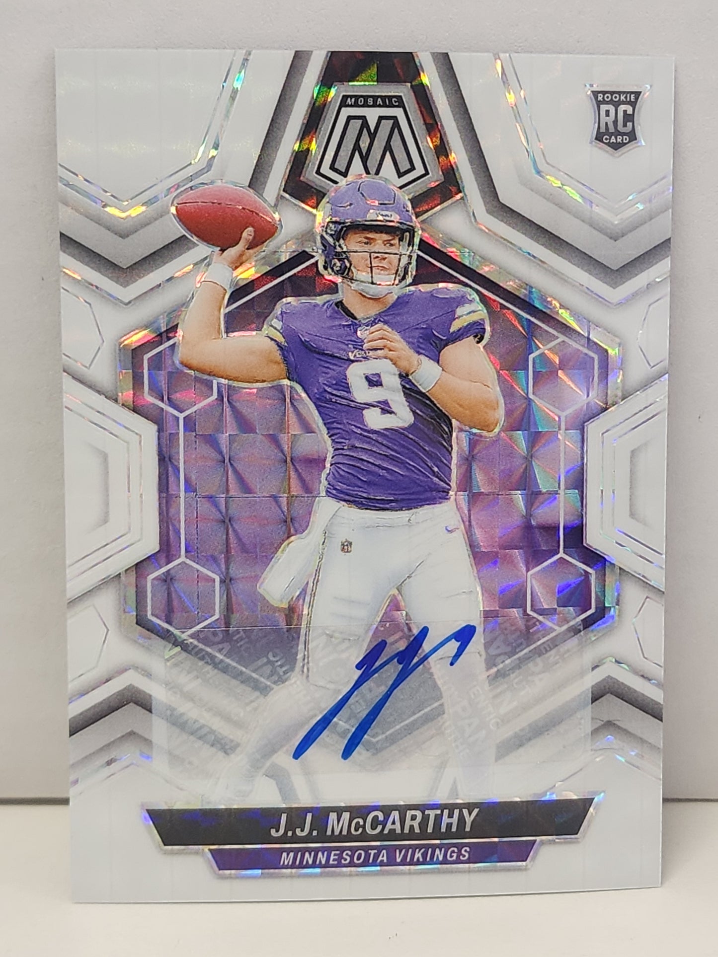 JJ McCarthy 2024 Panini Mosaic Rookie Auto White Mosaic #20/25